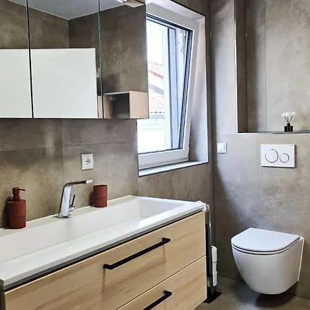 Frensdorf Apartments Διαμέρισμα