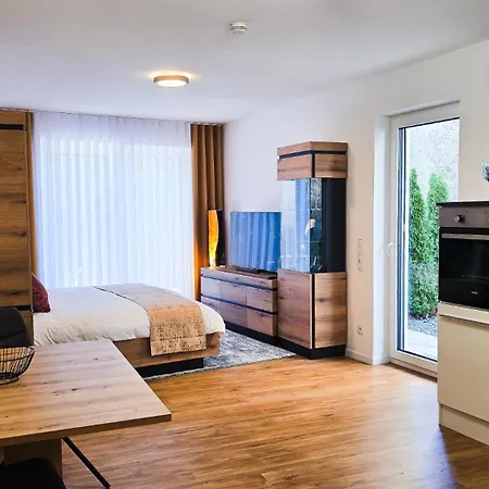 Frensdorf Apartments *